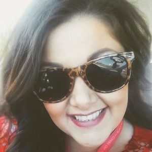 Meet your Posher, Shawna